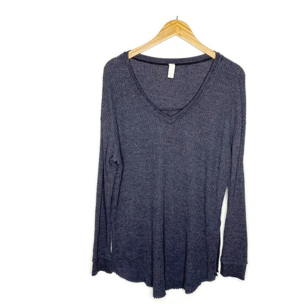 Altar’d State Gray Dreamin’ in Thermal Tunic Top
